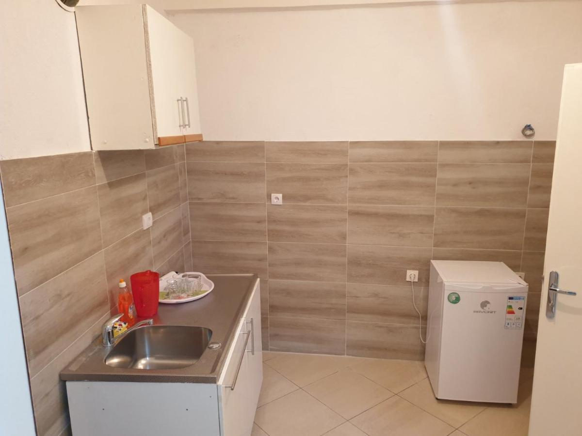 Apartment Stari Grad Τρέμπινιε Εξωτερικό φωτογραφία